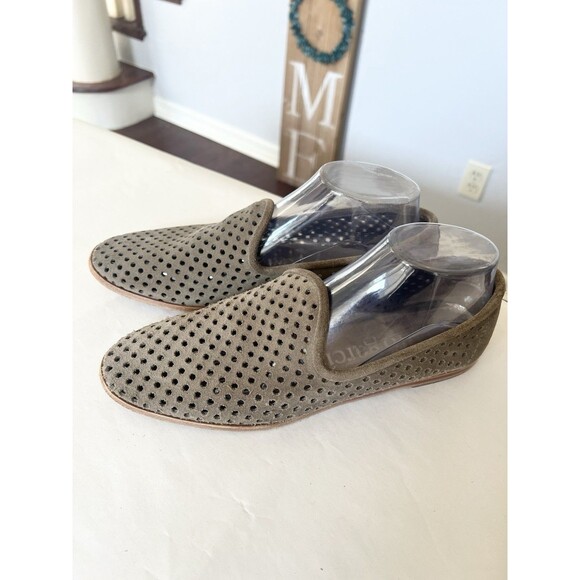 Pedro Garcia Yara flat loafer perforated shoe taupe brown suede 39.5 9 Mint $499 - Picture 3 of 12